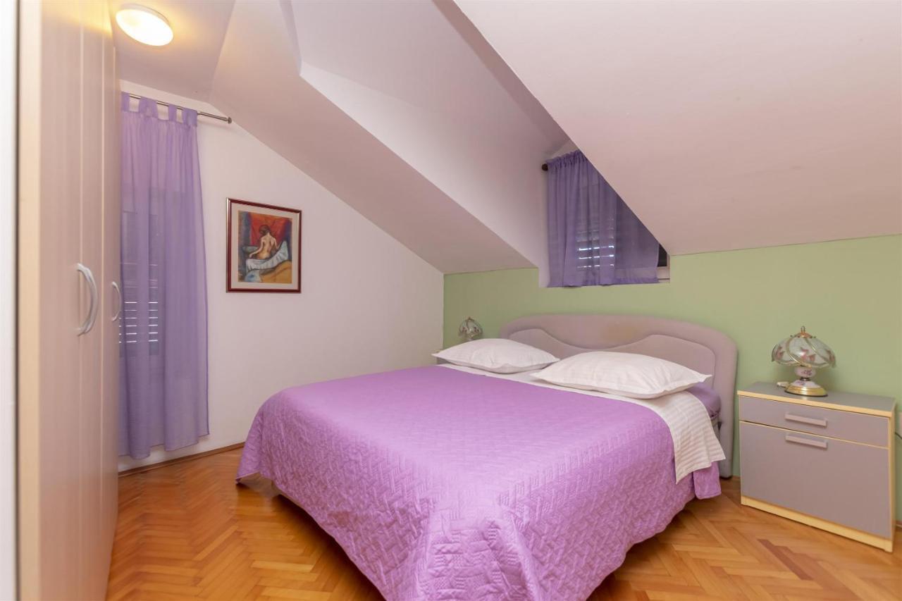 אומיס Apartment Ivanka מראה חיצוני תמונה