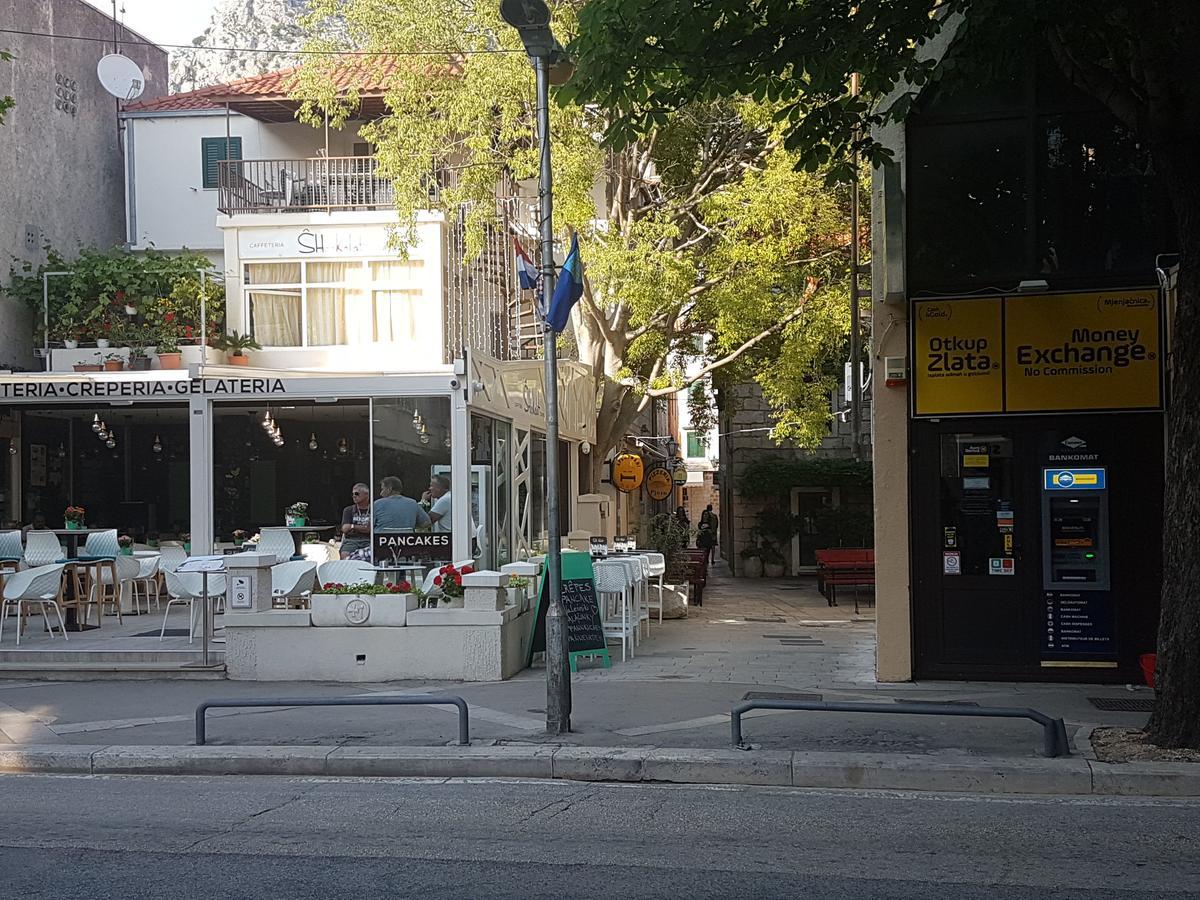 אומיס Apartment Ivanka מראה חיצוני תמונה